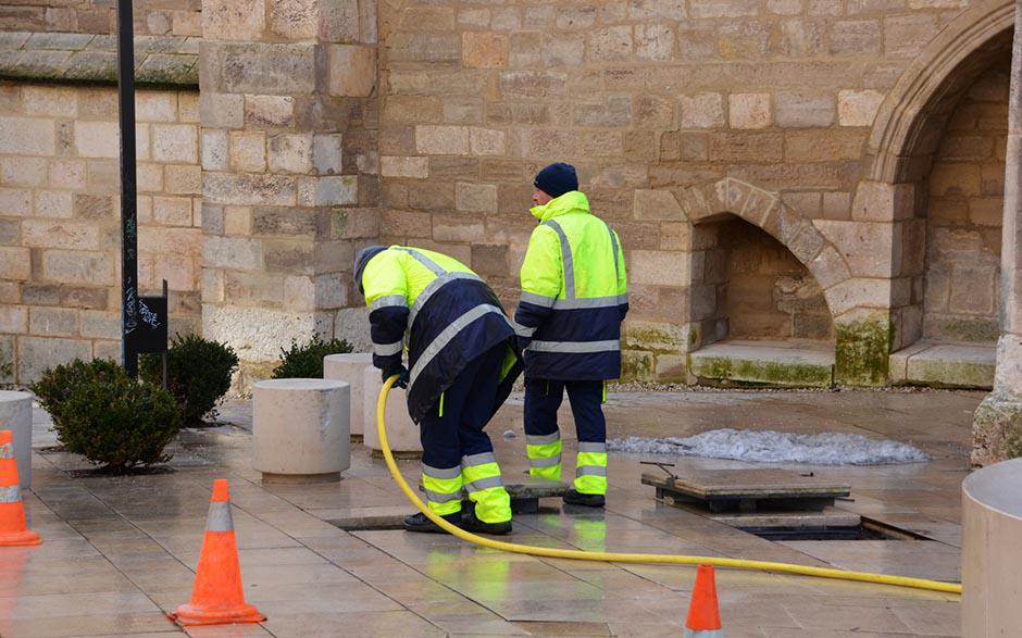 comment déboucher des toilettes Varennes-sur-Seine